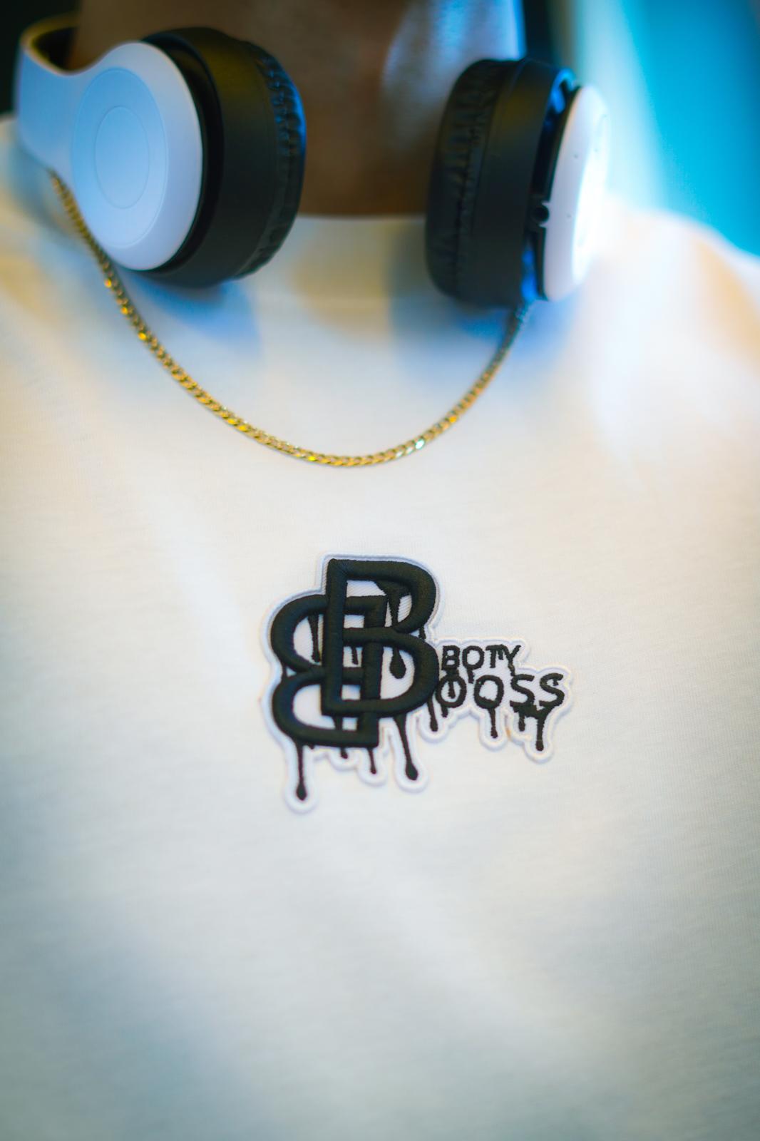 BotyBooss White-T Oversizes #2